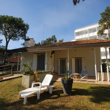 Willa Seaside In Lignano Pineta