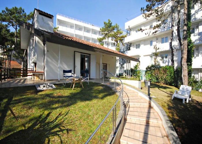 Villa Seaside In Lignano Pineta *